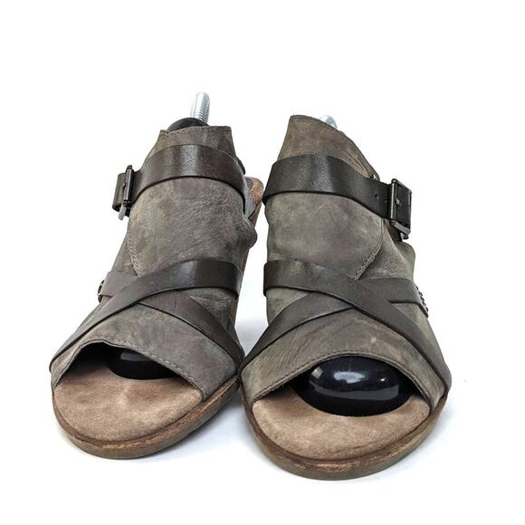 OTBT Delhi Slingback Leather Pump Sandals- 8 - Picture 5 of 10